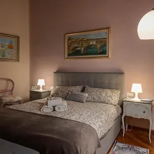 Elle Firenze